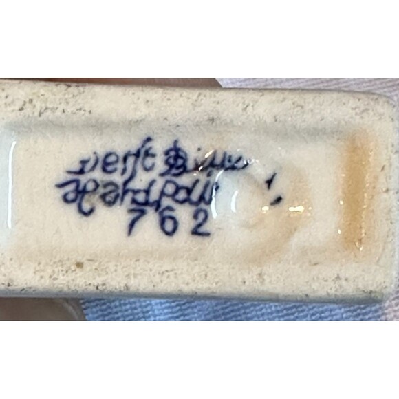 vintage Delft Blue Holland figurines Kissing Couple Windmill Ornament Rabbit - Picture 11 of 16